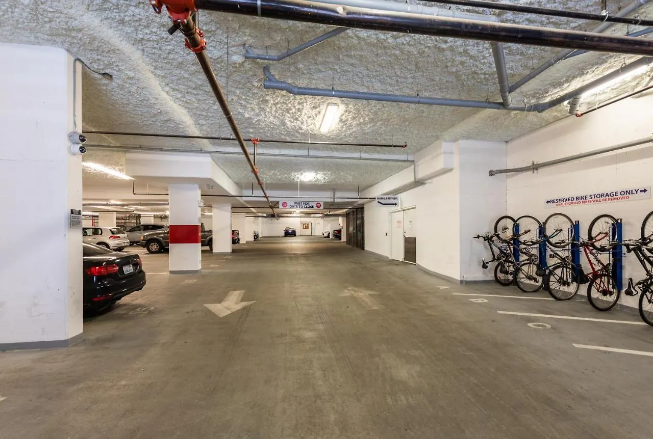 Апартаменты 506 Union - Downtown Victoria, Secure Parking Included